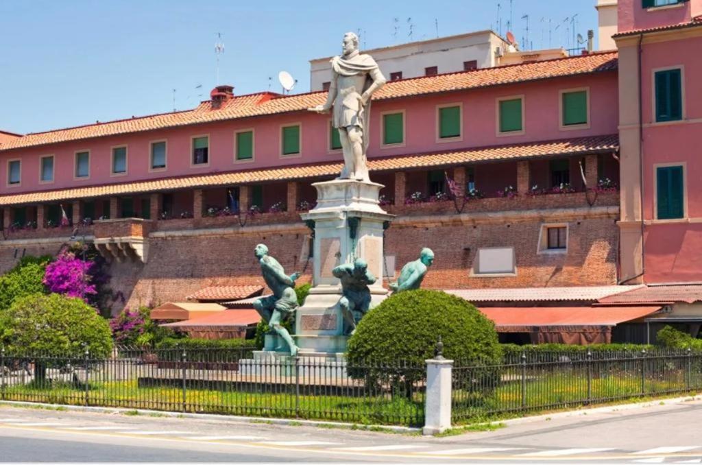 Romeo Apartment Livorno Luaran gambar